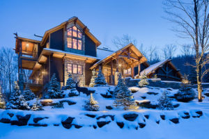 Custom Douglas Fir Timber Frame Bedroom in Windham NY