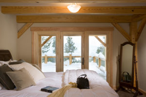 SummitView Southern Yellow Pine Timber Frame Bathroom in Breckenridge CO